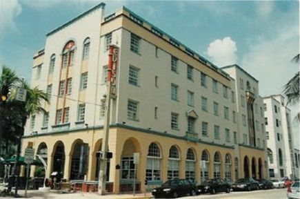 Edison Hotel, Miami Beach historic facade
